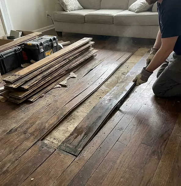 Why Woodland Park Homeowners Choose Woodland Park Restoration Pro for Water Damage Floor Repair?